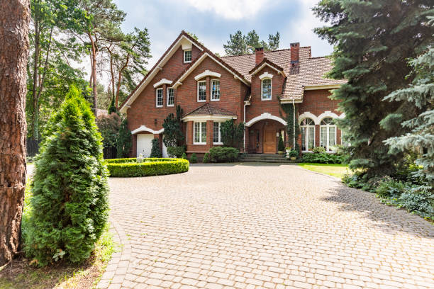 Best Custom Driveway Pavers  in Emerald Lake Hills, CA