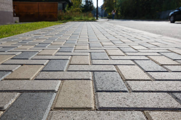  Emerald Lake Hills, CA Driveway Pavers Pros